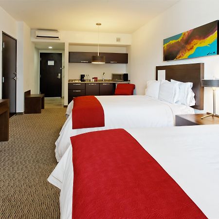 ספופן Holiday Inn Guadalajara Patria-Universidad By Ihg מראה חיצוני תמונה