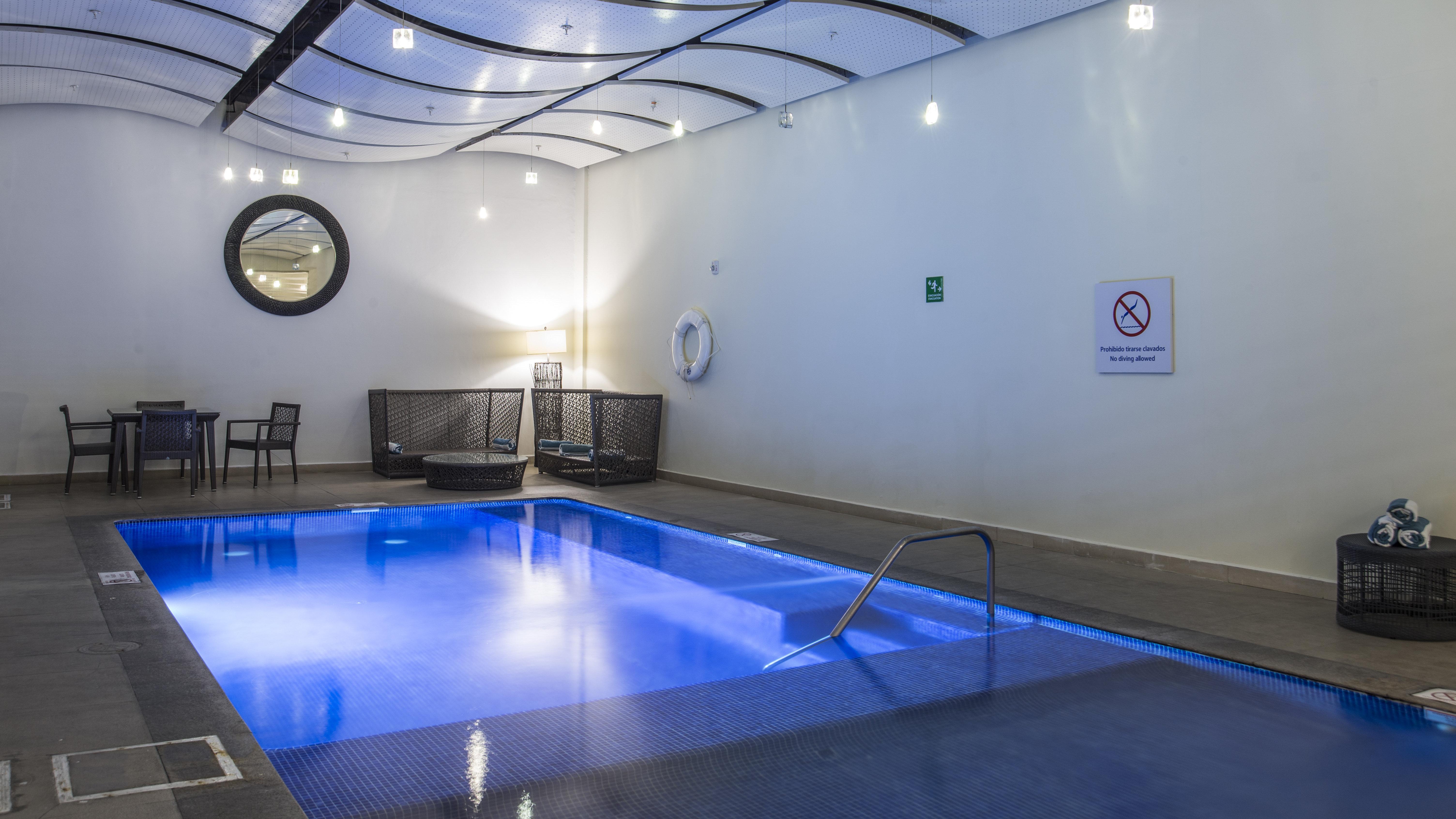 ספופן Holiday Inn Guadalajara Patria-Universidad By Ihg מראה חיצוני תמונה